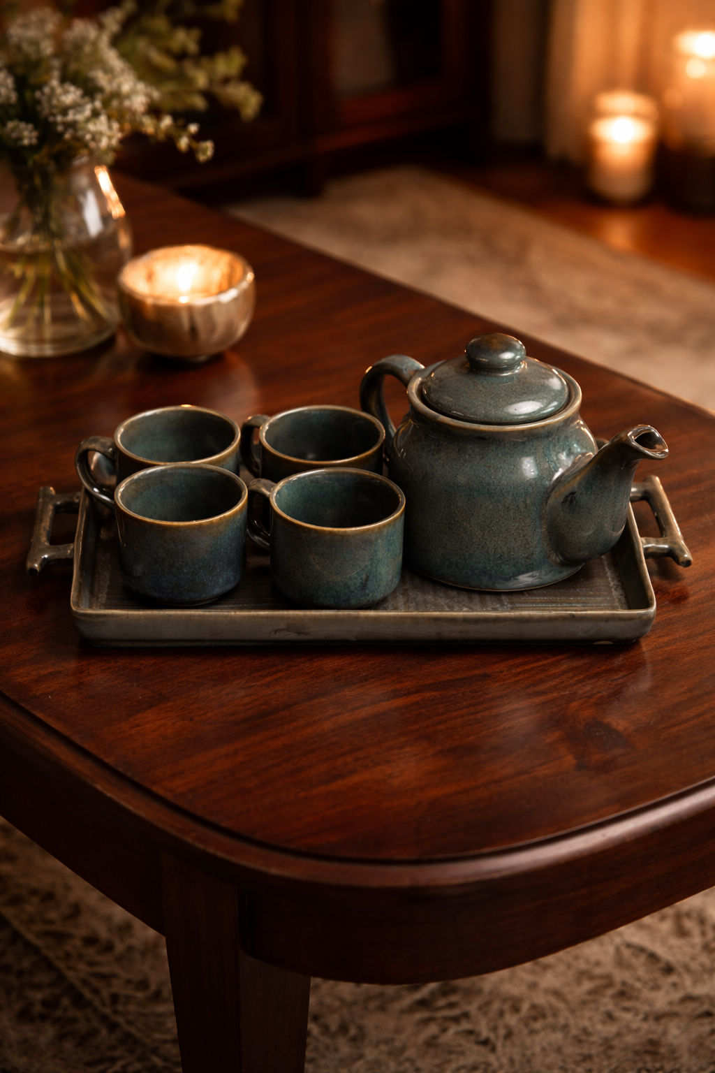 Elegant Teapot & Cup Set for Modern & Classic Table Settings