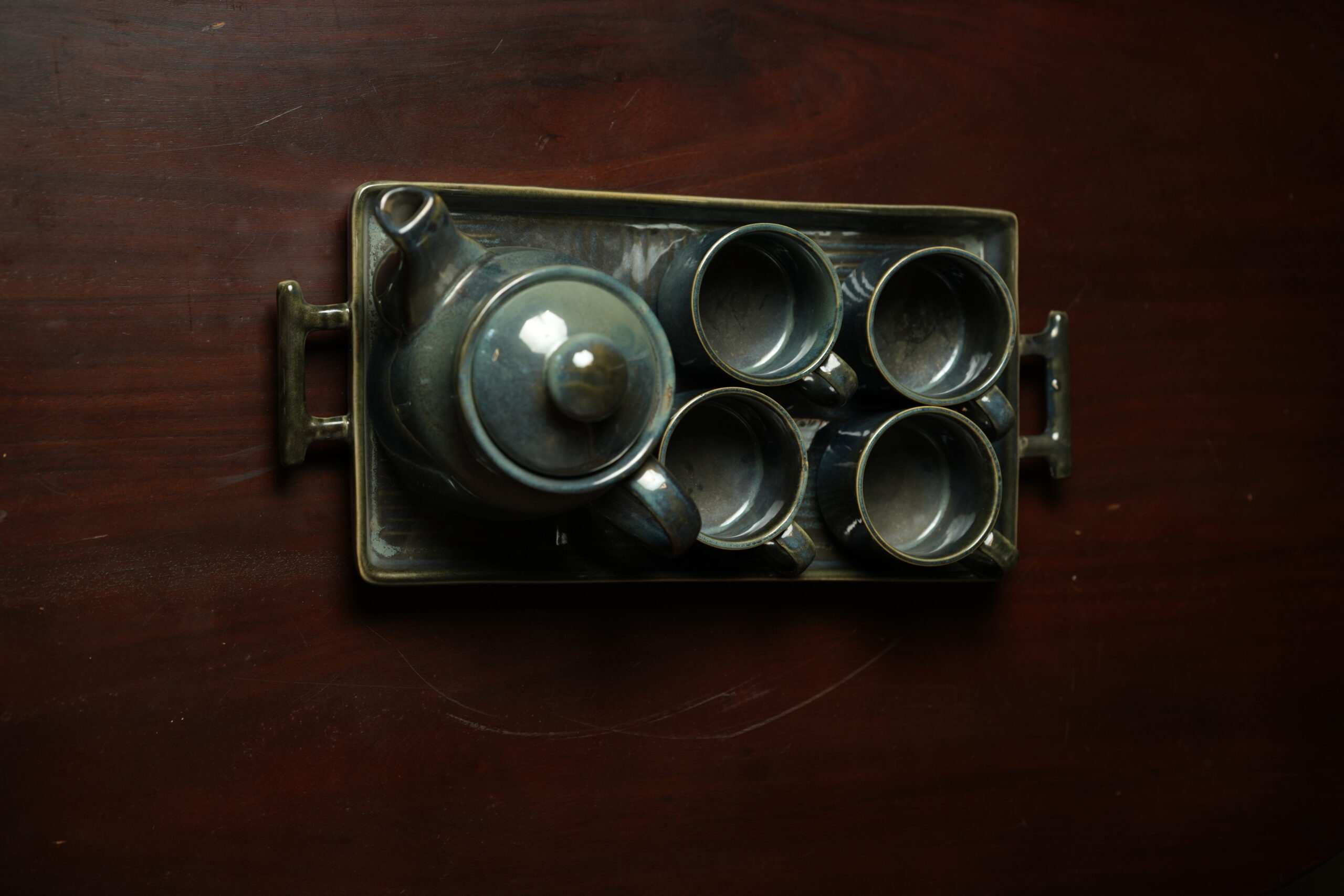 Elegant Teapot & Cup Set for Modern & Classic Table Settings - Image 5